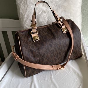 Michael Kors Duffle bag
